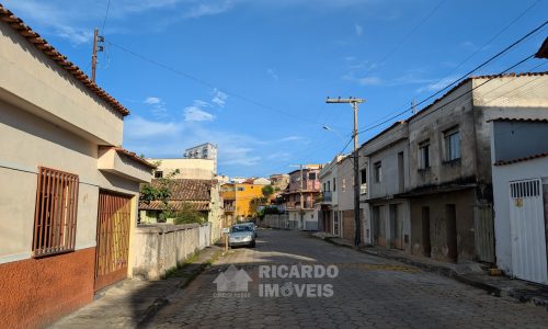 Casa Vanderlei Lara 371 (1)