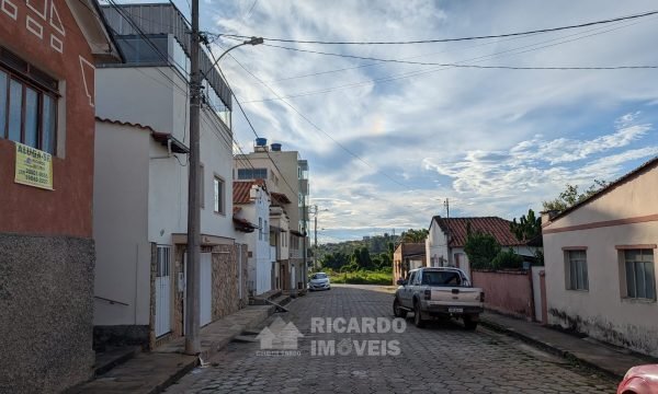 Casa Vanderlei Lara 371 (2)