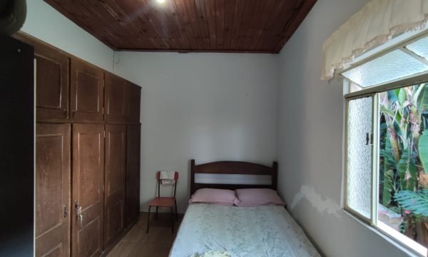 Casa de Esquina no Centro (12)