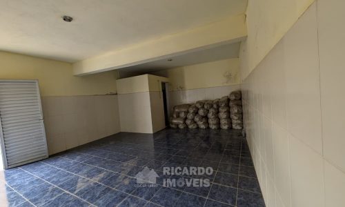 Casa no Centro com Garagem (5)