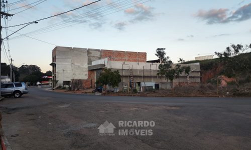 Garagem no Trevo (2)