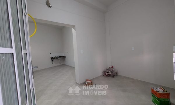 Kitnet no Centro (3)