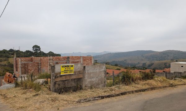Lote De Esquina MFE (1)