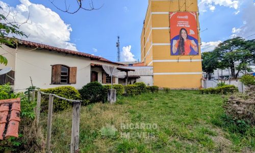 PXL_20251017_184613472.MP~2