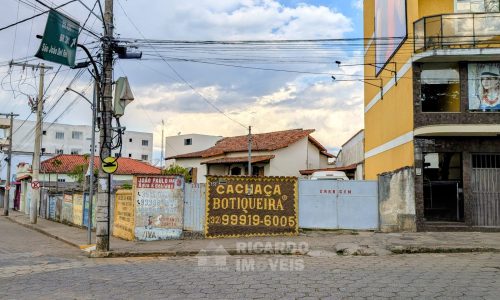 PXL_20251017_185209842.MP~2