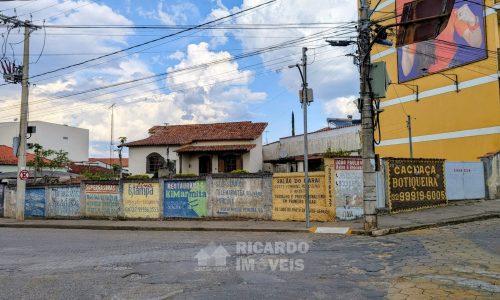 PXL_20251017_185234411.MP~2