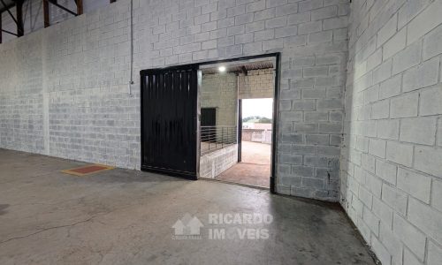 PXL_20251103_203807928