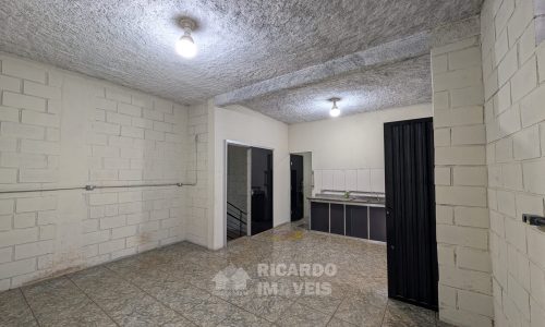 PXL_20251103_203951164.MP