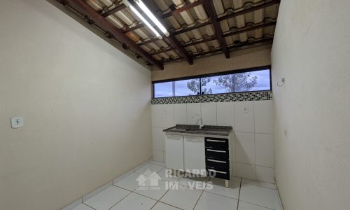 PXL_20251103_204237248