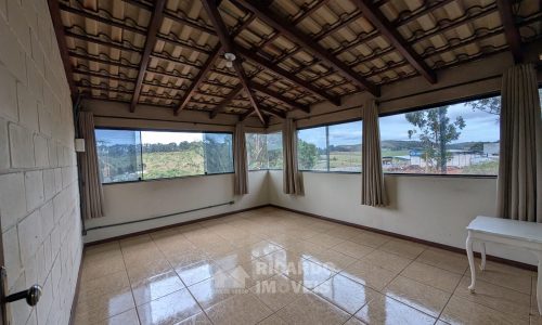 PXL_20251103_204241923