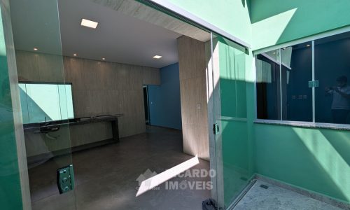 PXL_20251112_114821118.MP