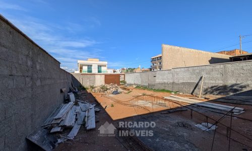 PXL_20251125_192322209.MP