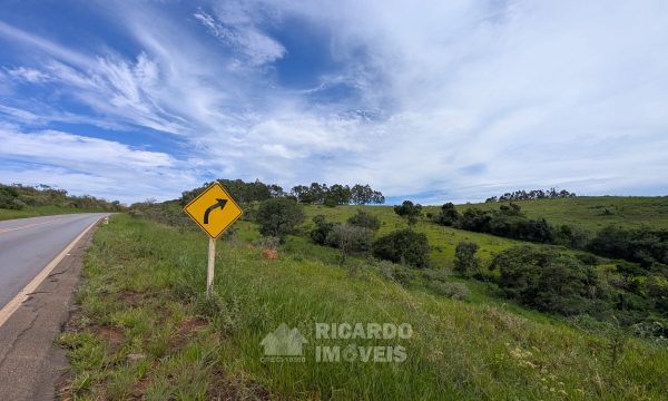 PXL_20260102_124805740.MP