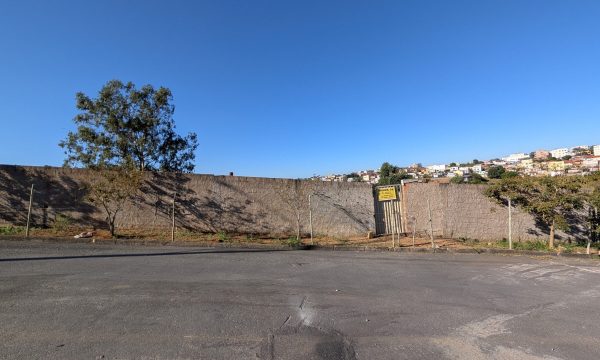 PXL_20260715_182646889.MP~2