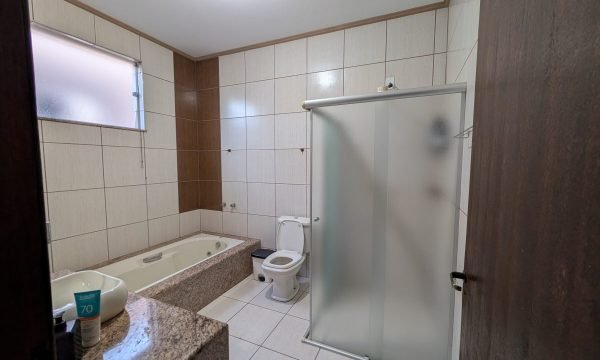 PXL_20260818_203301380.MP
